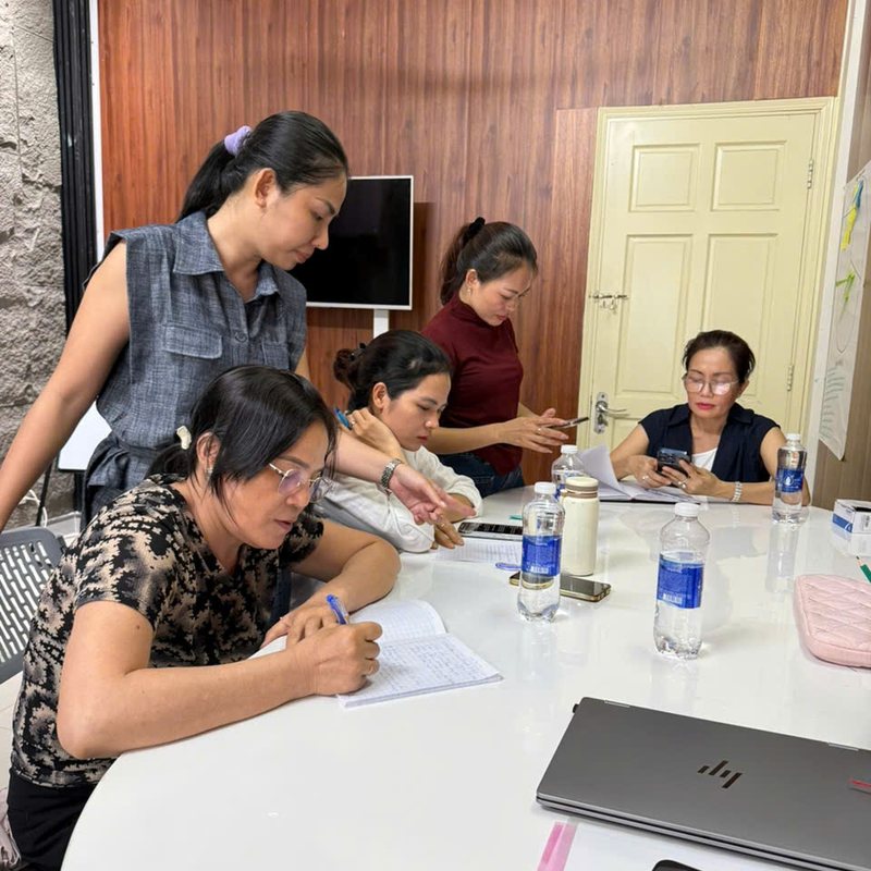 Học viên lớp thực chiến POLOMIMIN